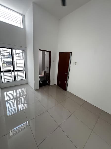 Rumah Teres 2 Tingkat untuk Disewa di Taman Saujana KLIA (Sepang) - Max Low - PropertyGuru.com.my