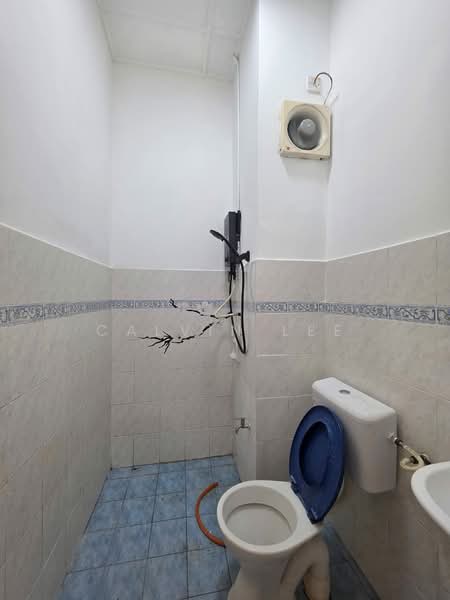Rumah Teres untuk Disewa di Taman Selesa Jaya (Iskandar Puteri (Nusajaya)) - Calvin Lee - Bathroom - PropertyGuru.com.my