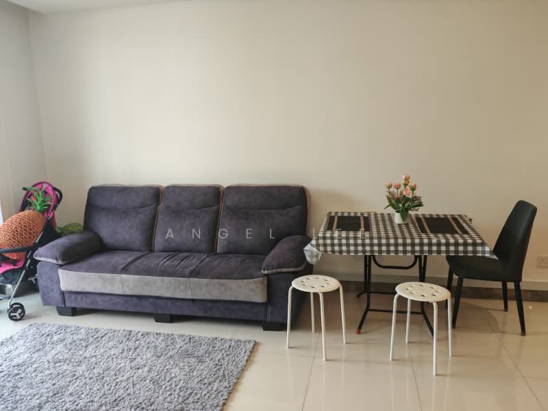 Servis Apartment untuk Disewa di R&F Princess Cove Phase 1 - Angel Lee - Living Room - PropertyGuru.com.my