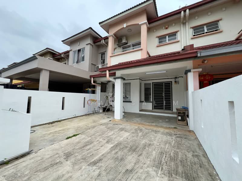 Rumah Teres 2 Tingkat untuk Dijual di TAMAN PUCHONG UTAMA (Puchong) - Adibah Salim - Exterior - PropertyGuru.com.my