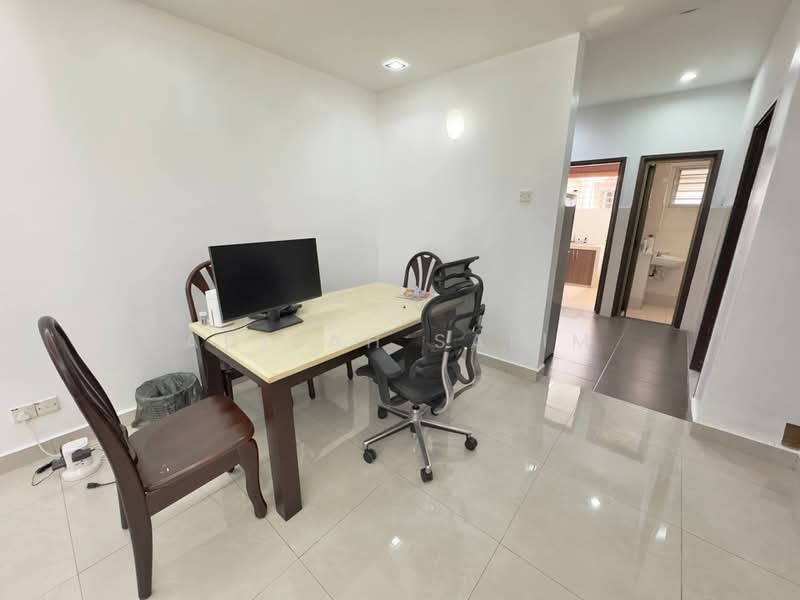 Rumah Teres 2 Tingkat untuk Dijual di TAMAN PUCHONG UTAMA (Puchong) - Adibah Salim - Study - PropertyGuru.com.my