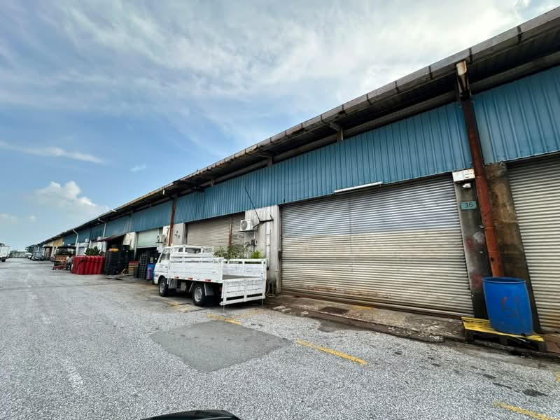 Warehouse for Rent in Ultramine Industrial Park (Subang Jaya) - Jessie Lin - Exterior - PropertyGuru.com.my