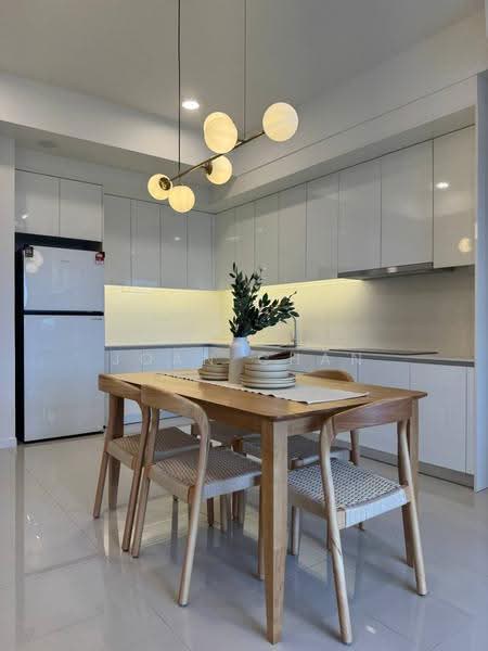 Kediaman Servis untuk Disewa di Edelweiss @ Tropicana Gardens - Joan Chan - Kitchen - PropertyGuru.com.my