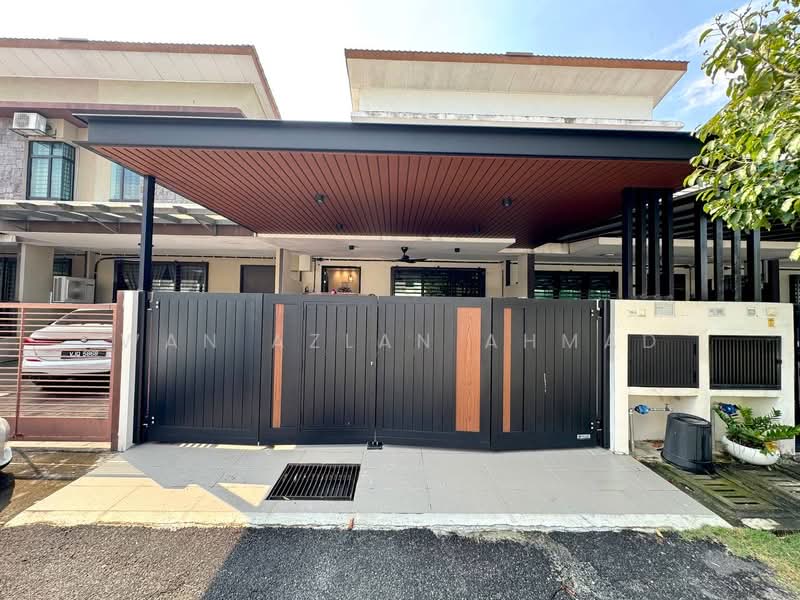 Rumah Teres 2 Tingkat untuk Dijual di Taman Saujana KLIA (Sepang) - Wan Azlan Ahmad - PropertyGuru.com.my