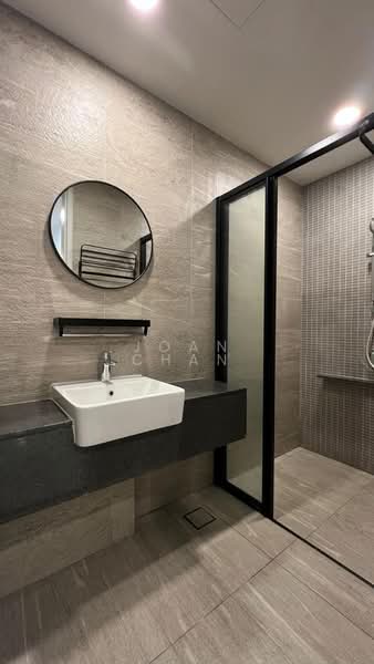 Servis Apartment untuk Disewa di Edelweiss @ Tropicana Gardens - Joan Chan - Bathroom - PropertyGuru.com.my