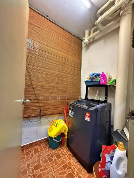 Service Residence for Sale at Serdang Skyvillas (Serdang Perdana) - Rohani Daud - Interior - PropertyGuru.com.my