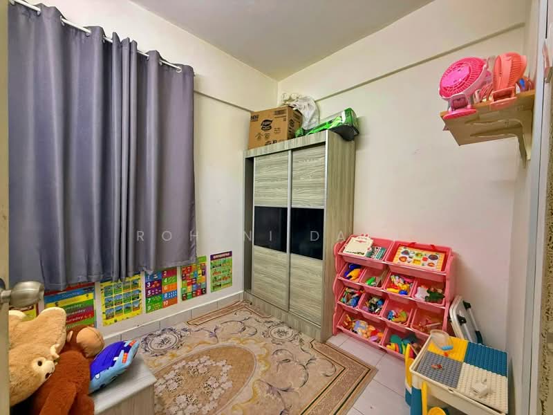 Service Residence for Sale at Serdang Skyvillas (Serdang Perdana) - Rohani Daud - Interior - PropertyGuru.com.my