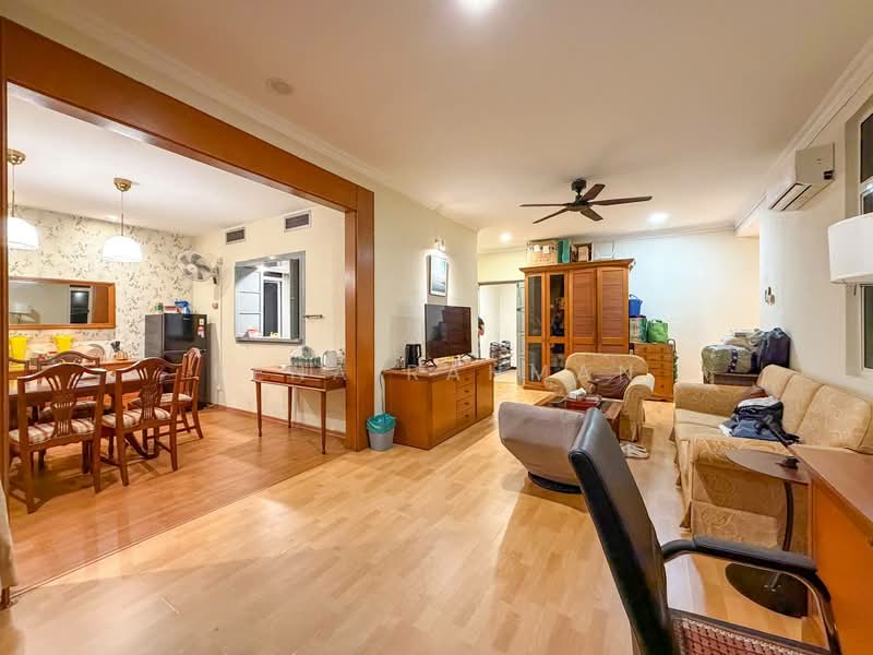 Kondominium untuk Dijual di 1A Stonor - Rena Rahman - Living Room - PropertyGuru.com.my