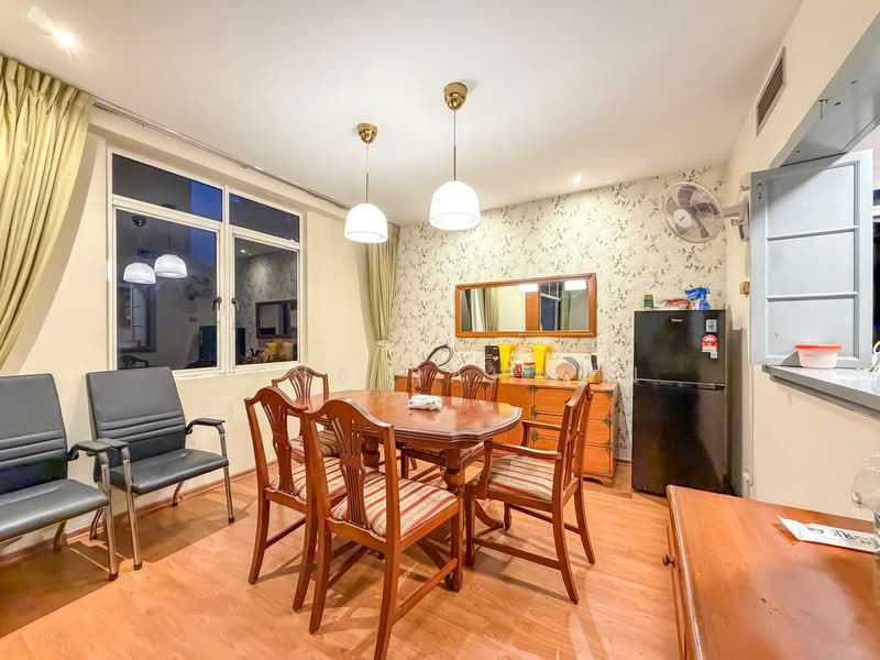 Kondominium untuk Dijual di 1A Stonor - Rena Rahman - Dining Room - PropertyGuru.com.my