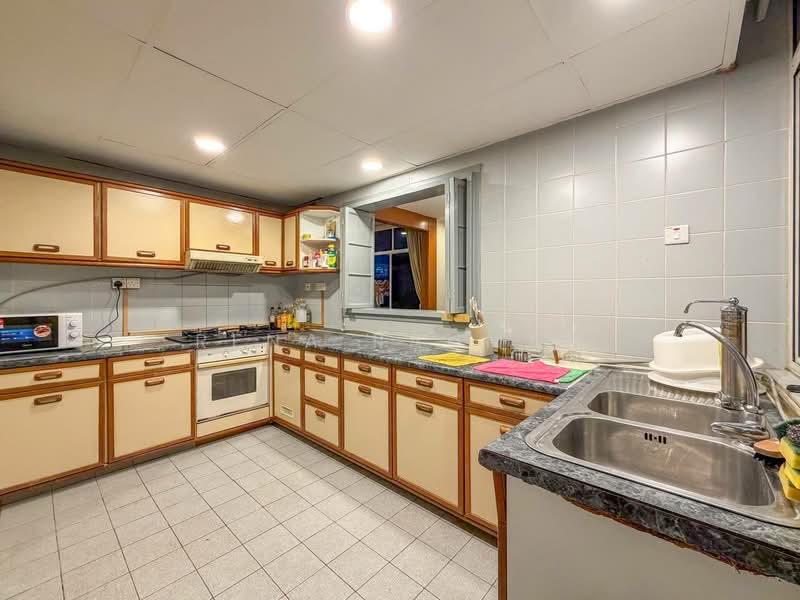 Kondominium untuk Dijual di 1A Stonor - Rena Rahman - Kitchen - PropertyGuru.com.my