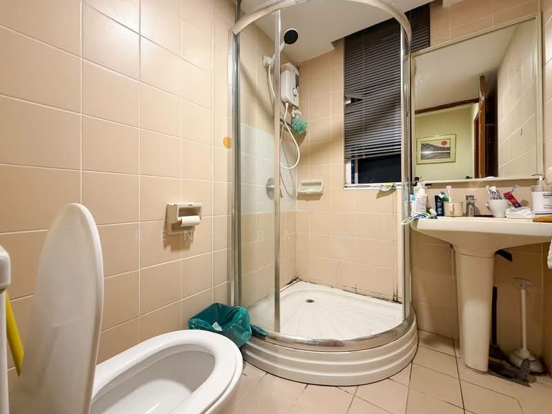 Kondominium untuk Dijual di 1A Stonor - Rena Rahman - Bathroom - PropertyGuru.com.my