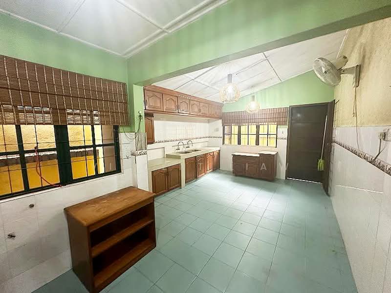 Semi-Detached House for Sale in Tropicana (Selangor) - Vincent Liaw - Kitchen - PropertyGuru.com.my