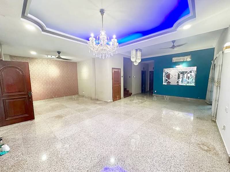 Semi-Detached House for Sale in Tropicana (Selangor) - Vincent Liaw - Living Room - PropertyGuru.com.my