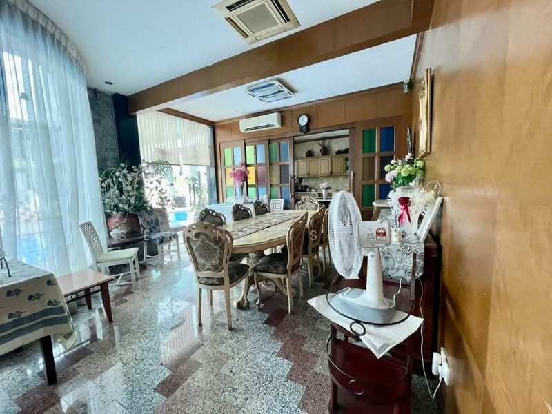 Rumah Banglo untuk Dijual di Country Heights (Kajang) - Serena Ismail - PropertyGuru.com.my