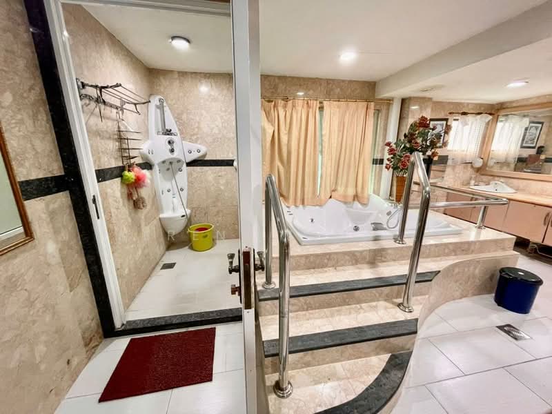Rumah Banglo untuk Dijual di Country Heights (Kajang) - Serena Ismail - PropertyGuru.com.my