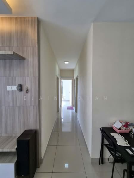 Servis Apartment untuk Disewa di ARC @ Austin Hills - Elaine Chan - Corridor - PropertyGuru.com.my