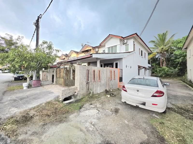 2-storey Terraced House for Sale in Bandar Tasik Puteri (Rawang) - Wan Azlan Ahmad - PropertyGuru.com.my