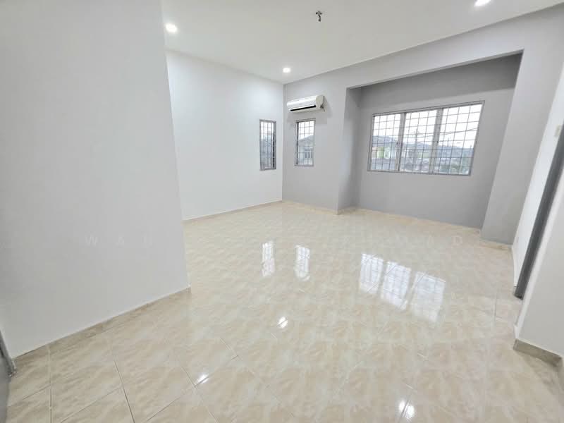 2-storey Terraced House for Sale in Bandar Tasik Puteri (Rawang) - Wan Azlan Ahmad - PropertyGuru.com.my