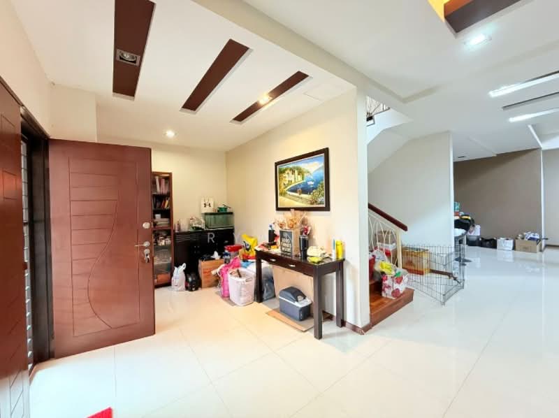Rumah Berkembar untuk Dijual di Setia Alam (Selangor) - Ryan . - Entrance - PropertyGuru.com.my