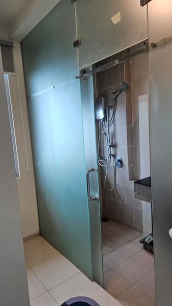 Apartment for Rent at Taman Sentosa Apartment (Kuching) - Jeno Tan - Bathroom - PropertyGuru.com.my