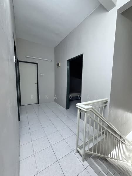 2-storey Terraced House for Rent in Ipoh (Perak) - Rina Omar - Corridor - PropertyGuru.com.my