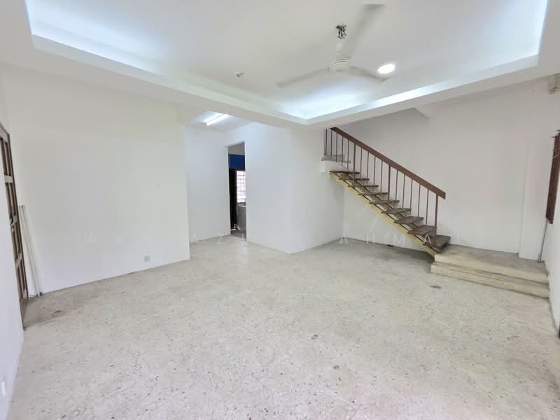 Rumah Teres 2 Tingkat untuk Dijual di Bukit Sentosa (Rawang) - Wan Azlan Ahmad - PropertyGuru.com.my