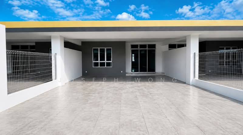 Rumah Teres 1 Tingkat untuk Dijual di Bandar Putra (Kulai) - Joseph Wong - Exterior - PropertyGuru.com.my