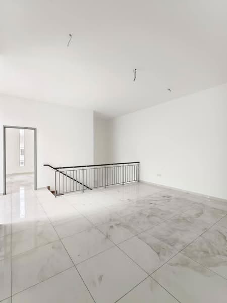 Semi-Detached House for Sale in Mutiara Rini (Skudai) - See Yin . - Interior - PropertyGuru.com.my