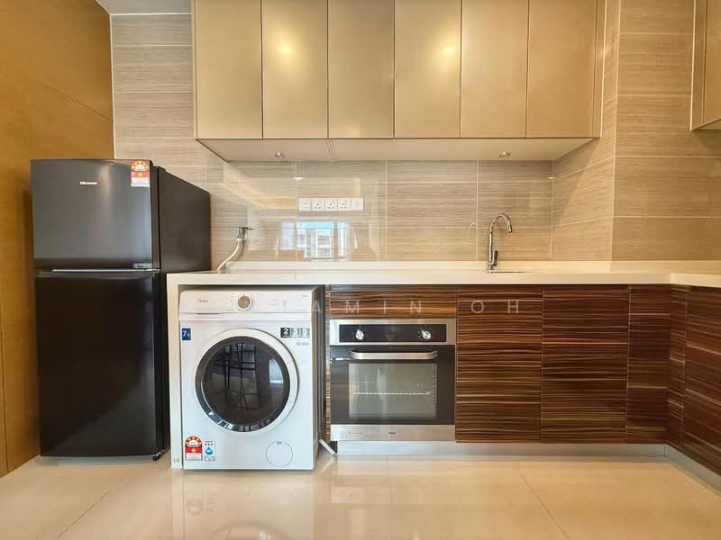 Condominium for Rent at R&F Princess Cove Phase 2-Seine Region - Benjamin Oh - Kitchen - PropertyGuru.com.my
