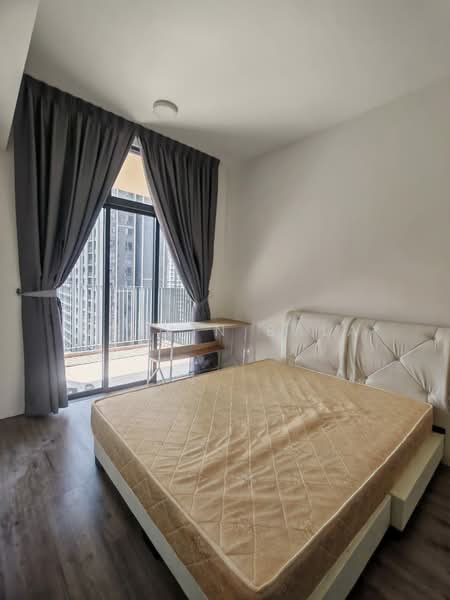Servis Apartment untuk Disewa di Henna Residence @ The Quartz WM - Melvin Bala - Bedroom - PropertyGuru.com.my