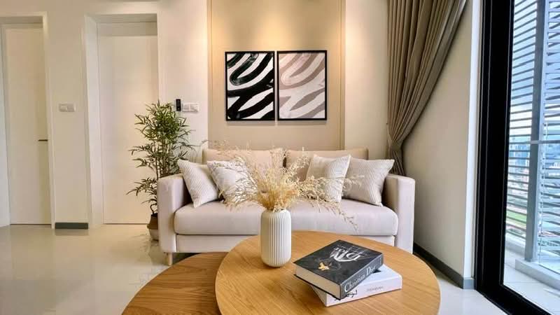 Service Residence for Sale at Laurel Residence - Yanny Koh - Living Room - PropertyGuru.com.my