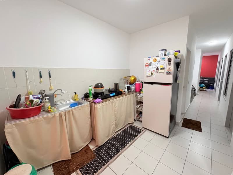 Pangsapuri untuk Dijual di Harmoni Elmina 1 @ City Of Elmina - Azmi . - Kitchen - PropertyGuru.com.my