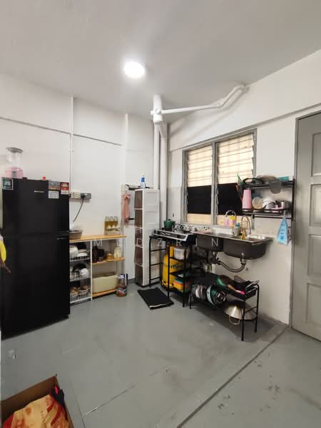 Rumah Flat untuk Dijual di Segar Ria - Ashiken Mudzrin - PropertyGuru.com.my