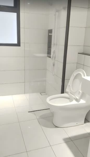 Servis Apartment untuk Disewa di Duta Park Residences - Angel Lim - Bathroom - PropertyGuru.com.my