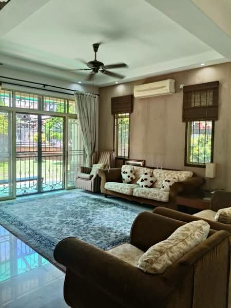 Semi-Detached House for Rent in Taman Impian Emas (Skudai) - Tony Lim - Living Room - PropertyGuru.com.my