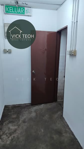 Terrace Factory for Rent in Mak Mandin (Butterworth) - Vick Teoh - Entrance - PropertyGuru.com.my