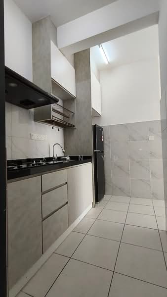 Kondominium untuk Disewa di Sky Awani Residensi 2 - Kean Yu - Kitchen - PropertyGuru.com.my