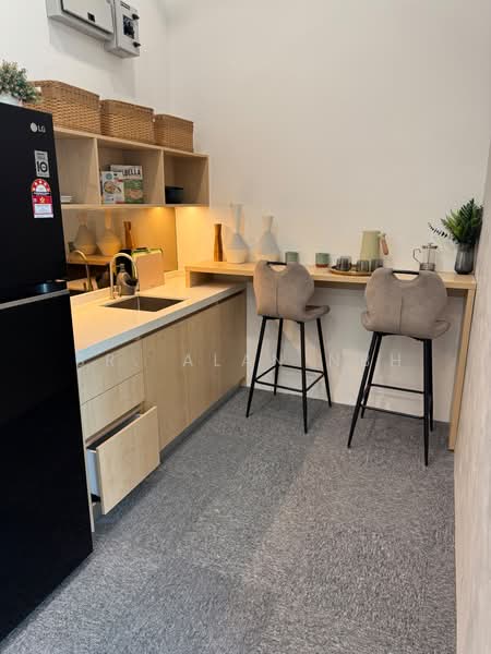 Pejabat untuk Dijual di Seksyen U13 (Setia Alam) - Sr. Alan NBH - Kitchen - PropertyGuru.com.my
