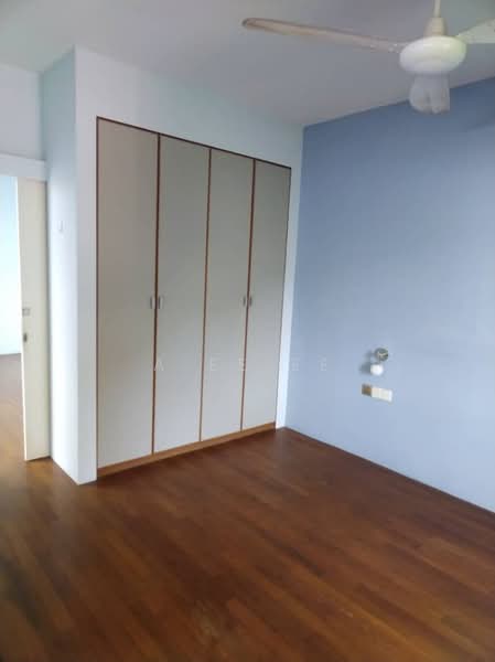 Kondominium untuk Dijual di Diamond Villa Condominium - A Ee Ee - Bedroom - PropertyGuru.com.my
