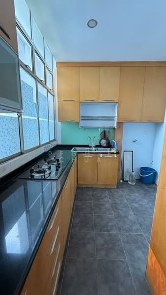Apartment for Rent at Perling Apartment - Peggie Chua - Kitchen - PropertyGuru.com.my