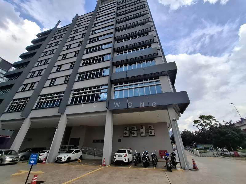 Pejabat untuk Disewa di Bandar Puteri Puchong (Puchong) - FC Wong - Exterior - PropertyGuru.com.my