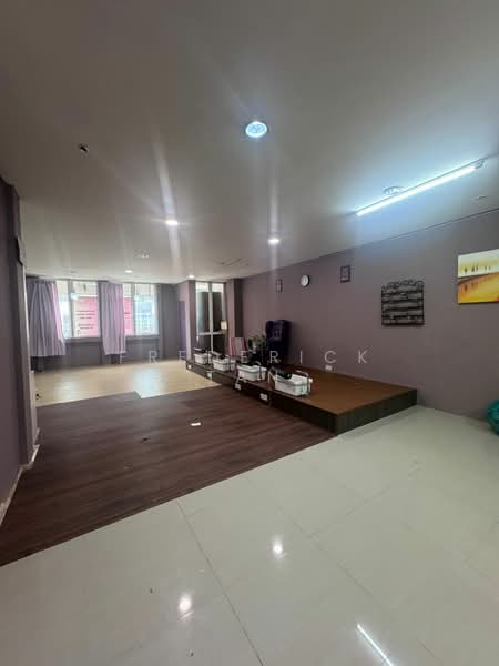 Shop / Office for Rent in Bandar Puteri Puchong (Puchong) - Frederick Tan - Interior - PropertyGuru.com.my