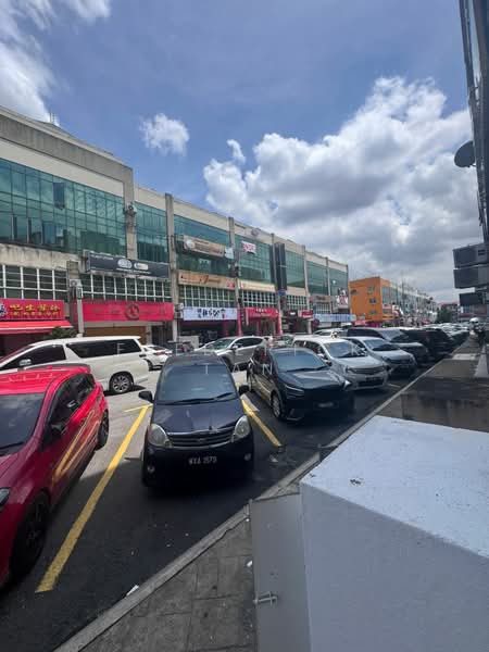 Shop / Office for Rent in Bandar Puteri Puchong (Puchong) - Frederick Tan - Exterior - PropertyGuru.com.my