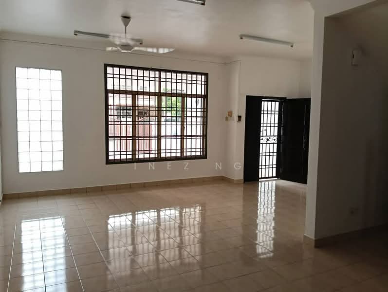 2-storey Terraced House for Sale in Skudai (Johor) - Inez Ng - Living Room - PropertyGuru.com.my