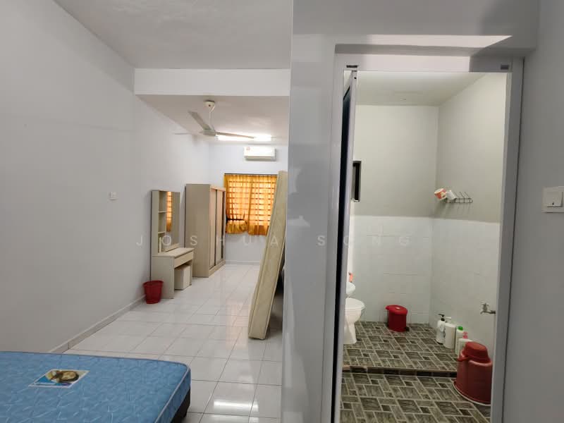 2-storey Terraced House for Sale in Pontian Kecil (Pontian) - Joshua Song - PropertyGuru.com.my
