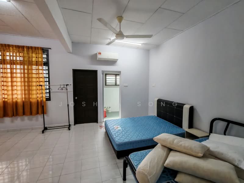 2-storey Terraced House for Sale in Pontian Kecil (Pontian) - Joshua Song - PropertyGuru.com.my