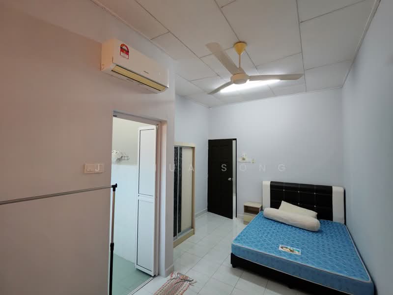 2-storey Terraced House for Sale in Pontian Kecil (Pontian) - Joshua Song - PropertyGuru.com.my