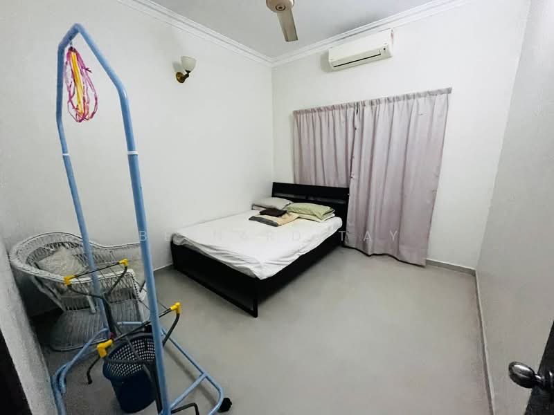 Rumah Teres 1 Tingkat untuk Dijual di Taman Ehsan (Kepong) - Bernard Tay - Bedroom - PropertyGuru.com.my