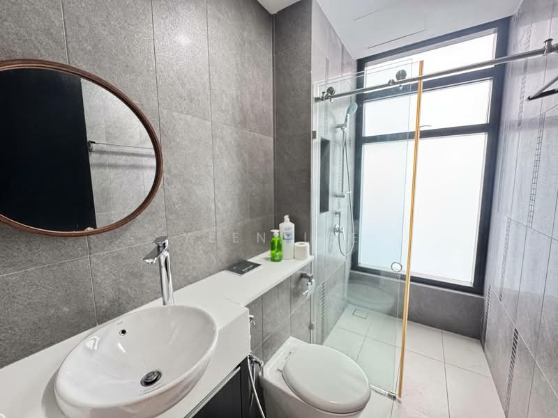Kondominium untuk Dijual di The Treez Jalil Residen - Yeen Lee - Bathroom - PropertyGuru.com.my