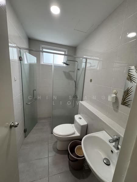 Service Residence for Rent at Parkland Residence - Chin Siang Liow - Bathroom - PropertyGuru.com.my